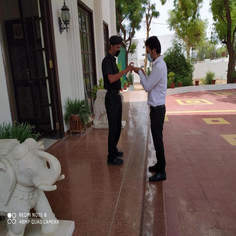 เดอะ ฮาโดทิ พาเลซ บันดิ Hotel บุนดิ ภายนอก รูปภาพ